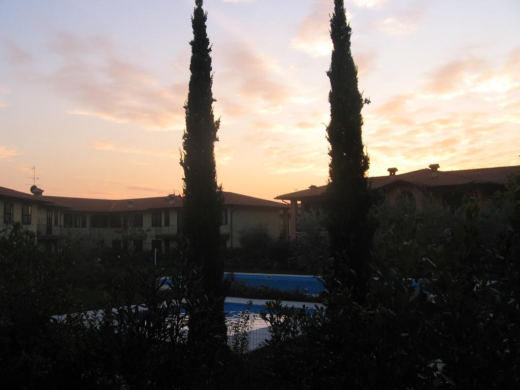 Casa Vacanze Serraglie Raffa Zewnętrze zdjęcie