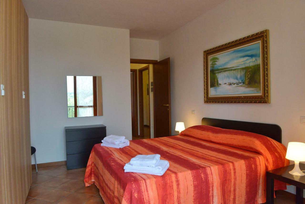 Casa Vacanze Serraglie Raffa Zewnętrze zdjęcie